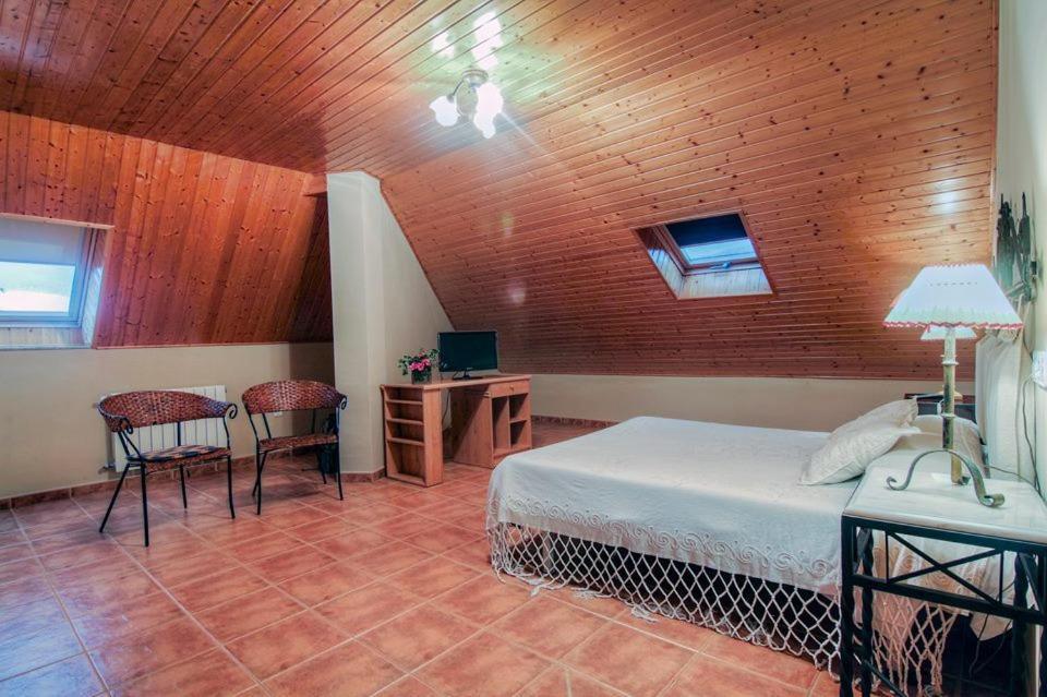 Os Areeiros Turismo Rural & Bodega Santa Cristina De Cobres Habitación foto